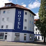 Anor & Conference Center Frankfurt Airport 4*