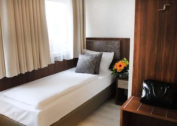 Anor & Conference Center Frankfurt Airport 4*